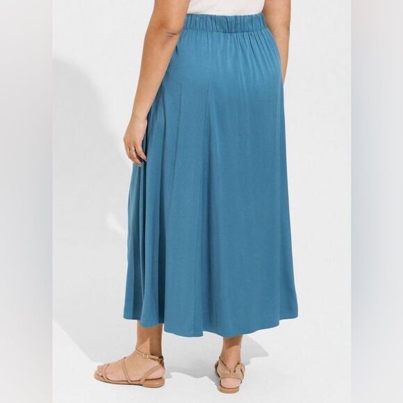 torrid Maxi Stretch Challis Button Slit Skirt Size 2X NWT - Picture 2 of 8